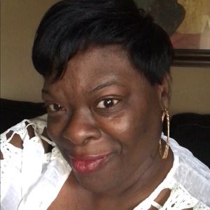 Meet your Posher, Rochelle